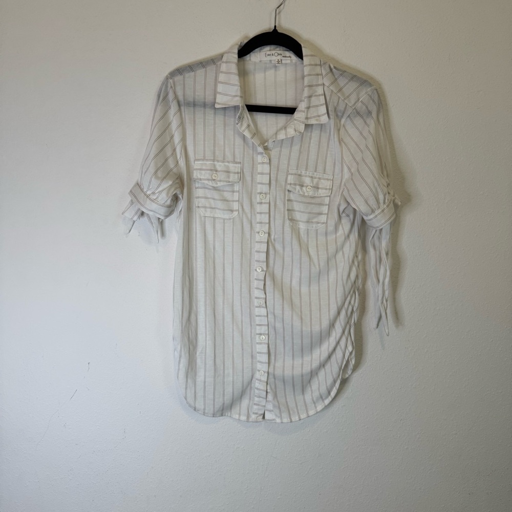 EDEN & OLIVIA maternity knit button up collared shirt white stripe Size Med